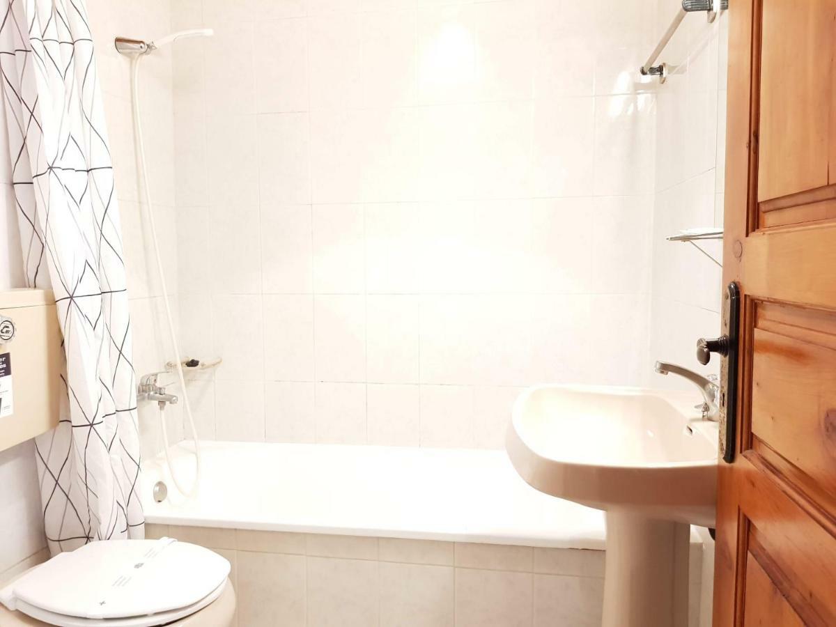 بورتو Hostel Geres المظهر الخارجي الصورة